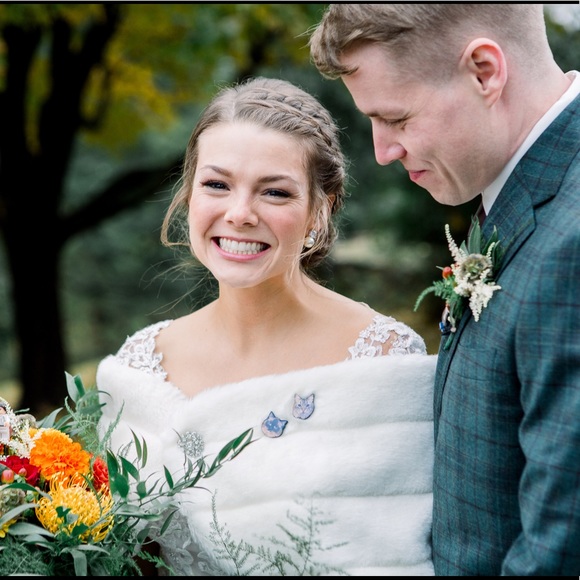 Meet your Posher, Hillary - Picture 5 of 5